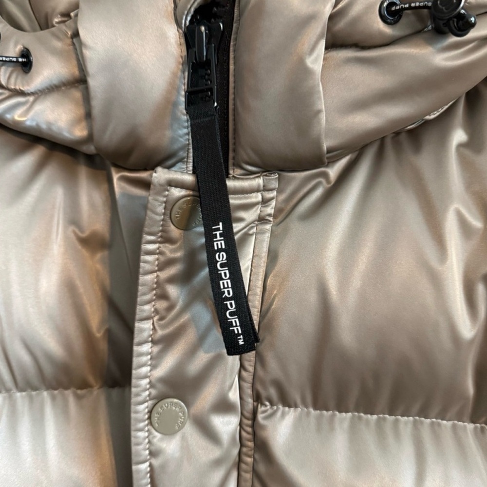Brand New Aritzia SuperPuff - Liquid Shine | Size: L, Color: Modern Taupe - Picture 3 of 9